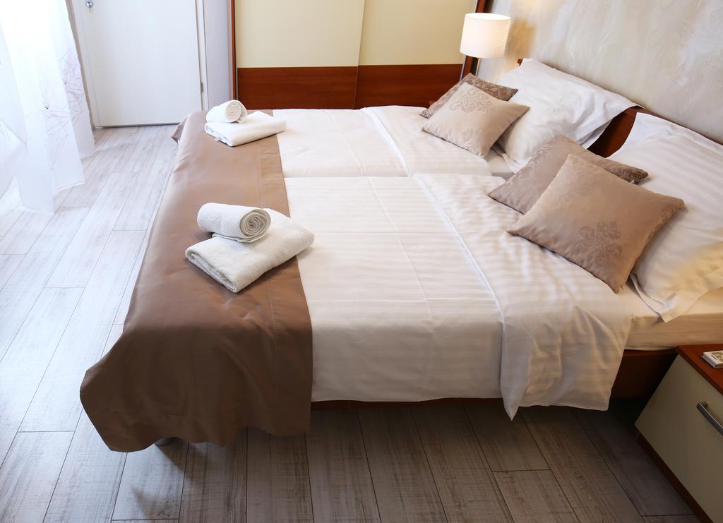 Luxury Lidija Rooms Split Extérieur photo
